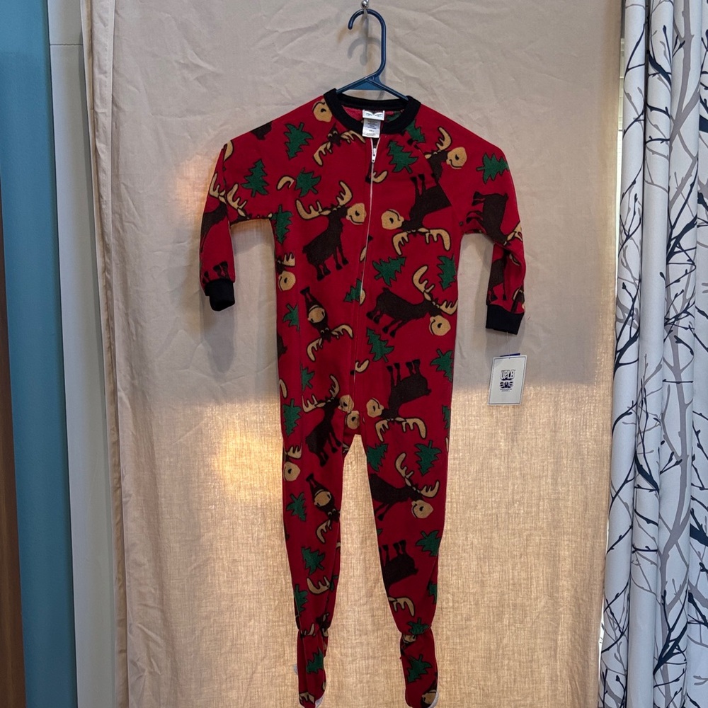 Kids Red Moose Print Footed One-Piece Pajama - Cozy Zipper Sleepwear